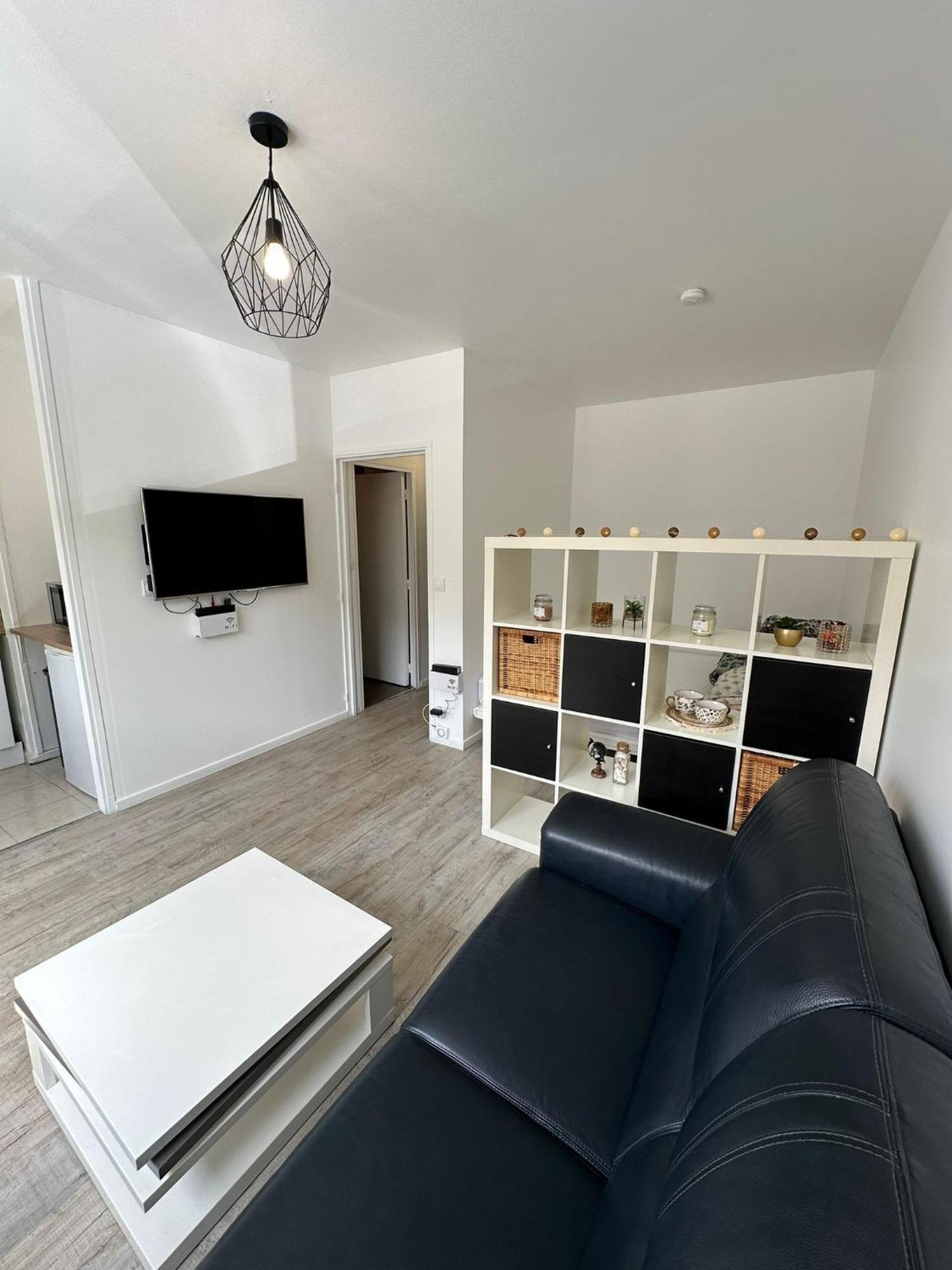 Tres Agreable Studio A Villeurbanne Eksteriør bilde